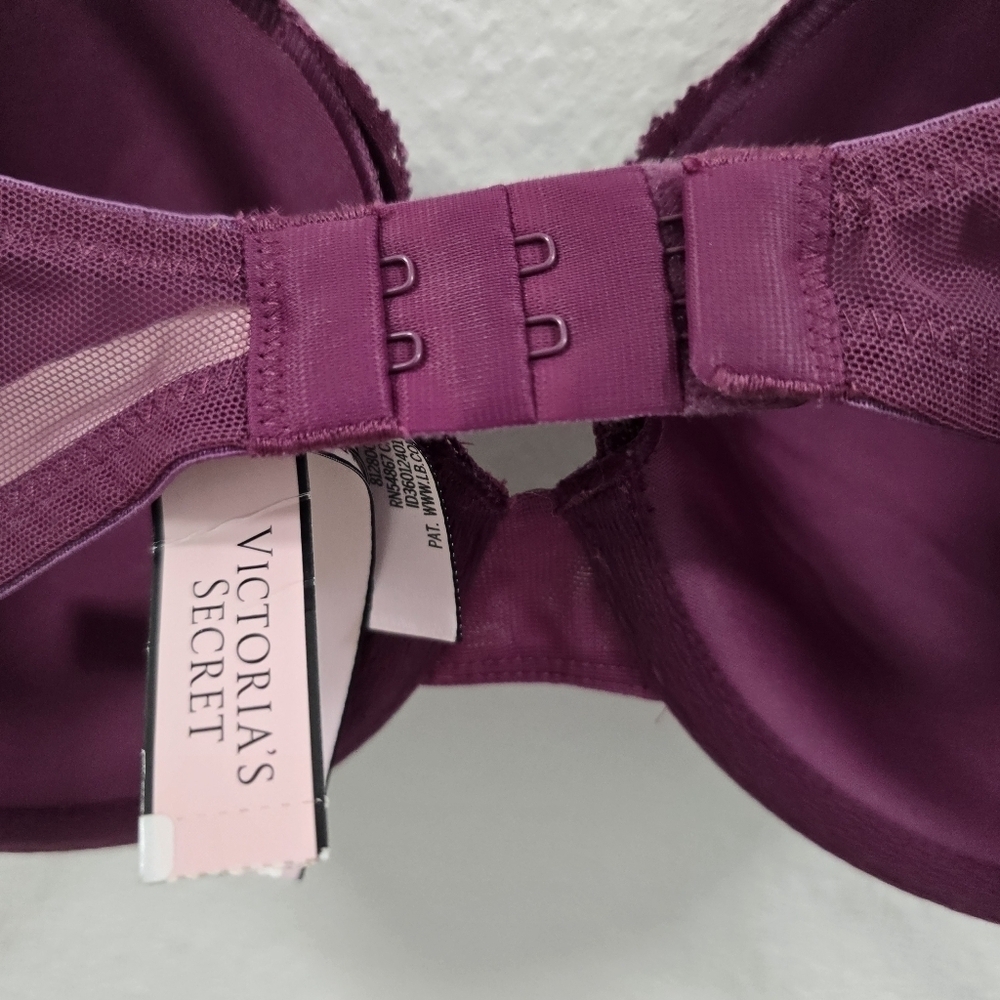 Victoria's Secret Sexy Push Up Bra Size 34DD - Picture 12 of 13